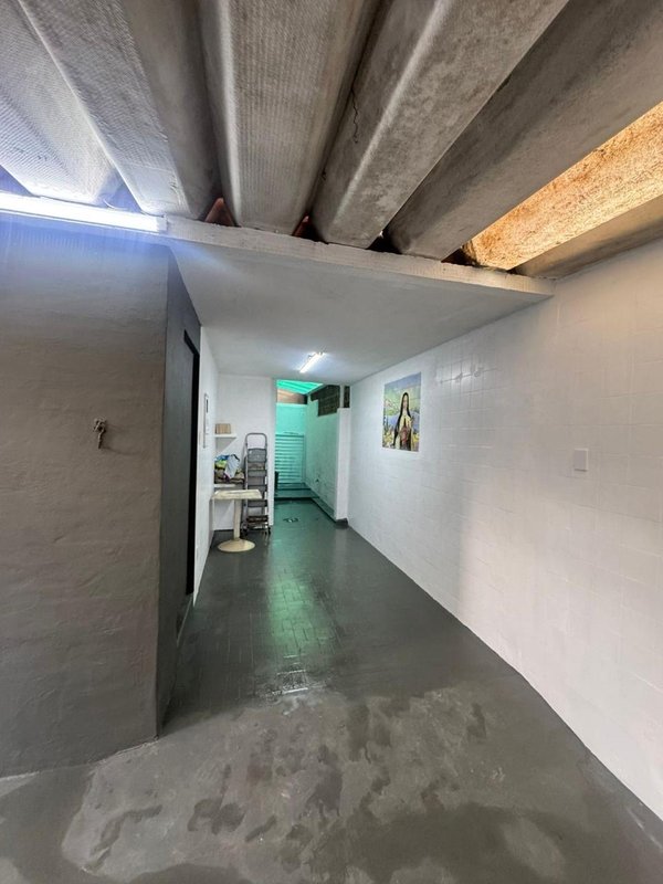 🏡 Excelente Casa para Venda ou Locação – Embaré, Santos/SP Rua Comendador Alfaia Rodrigues Santos - 