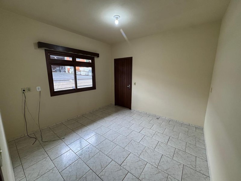 Casa no Bairro Padre Martinho Stein Rua Rudolfo Piske Timbó - 