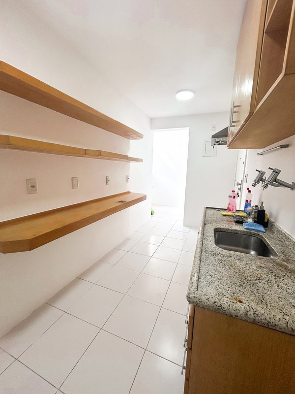Apartamento 2 quartos Jardim Oceânico Avenida Gilberto Amado Rio de Janeiro - 
