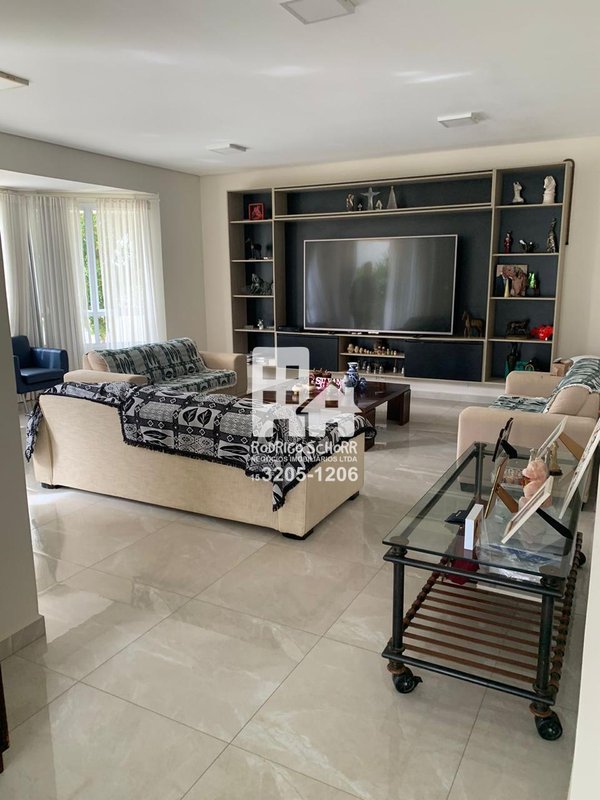 🏡 Casa´para locação com 4 suítes, 3 salas, sauna e piscina Condomínio Colina das Estrelas  Tatuí - 
