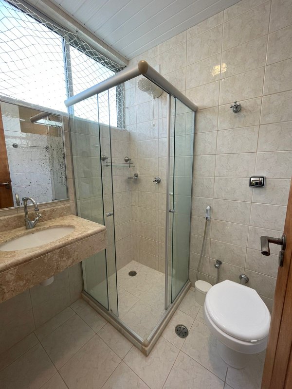APARTAMENTO 3 QUARTOS 2 SUÍTES NASCENTE VISTA MAR GARAGEM ELEVADOR PORTARIA 24h NA BARRA Rua Oscar Carrascosa Salvador - 