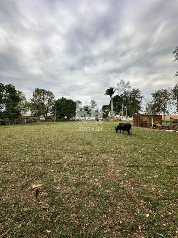 🌿 Sítio de 1,38 alqueires à Venda – Bairro Guarapó - fundo para o rio guarapó - doc ok  Tatuí - 
