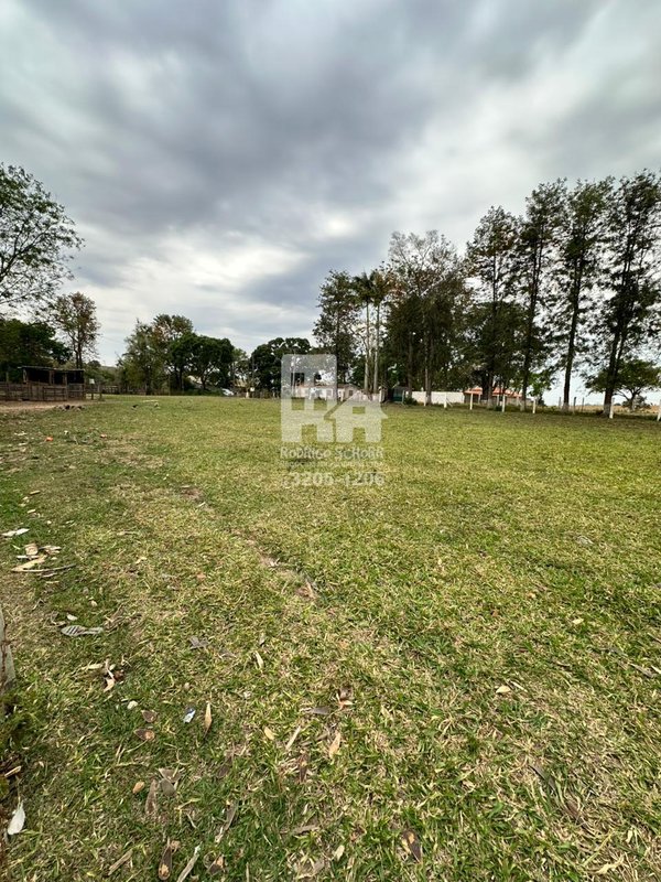 🌿 Sítio de 1,38 alqueires à Venda – Bairro Guarapó - fundo para o rio guarapó - doc ok  Tatuí - 