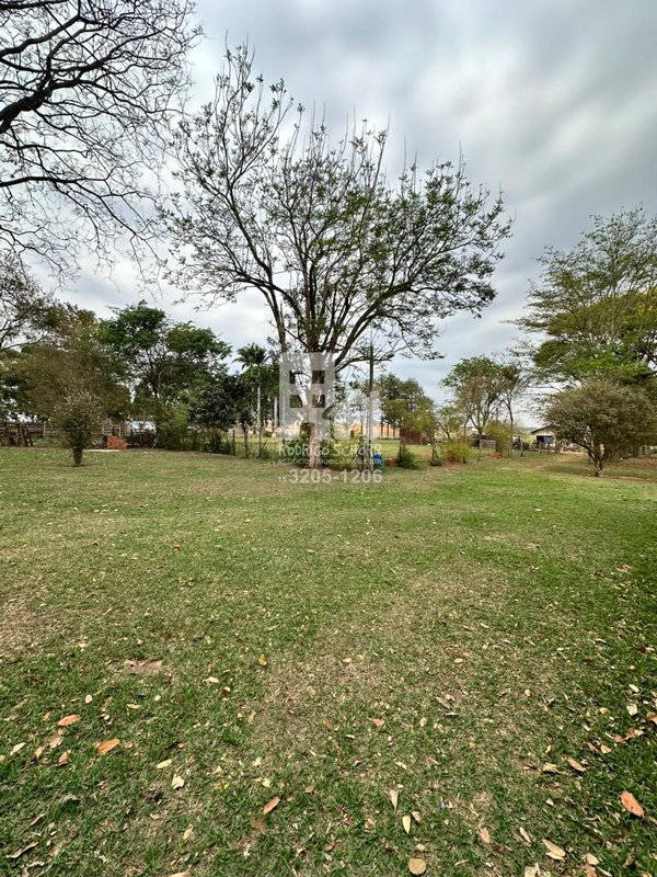 🌿 Sítio de 1,38 alqueires à Venda – Bairro Guarapó - fundo para o rio guarapó - doc ok  Tatuí - 