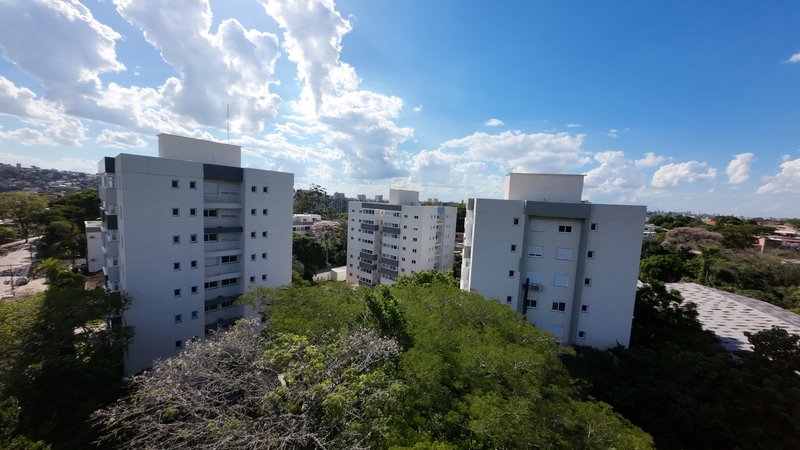 Apartamento com 3 dormitórios na R. Eng. Ludolfo Boehl, bairro Teresópolis Avenida Engenheiro Ludolfo Boehl Porto Alegre - 