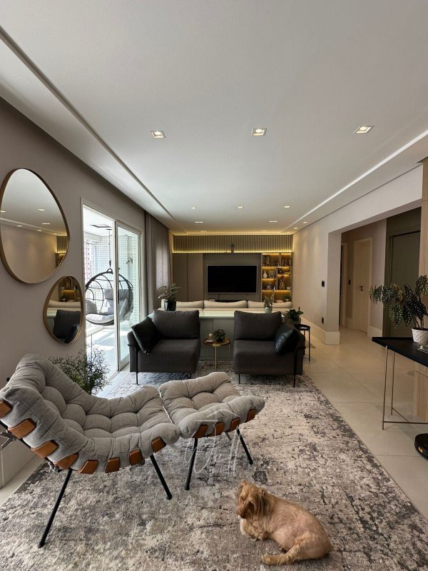 Apartamento no Bairro Santa Paula em SCS 170m2 - 03 Suítes - 03 vagas  São Caetano do Sul - 
