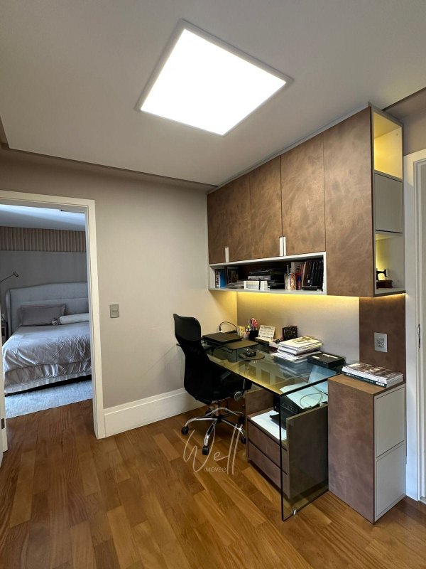 Apartamento no Bairro Santa Paula em SCS 170m2 - 03 Suítes - 03 vagas  São Caetano do Sul - 