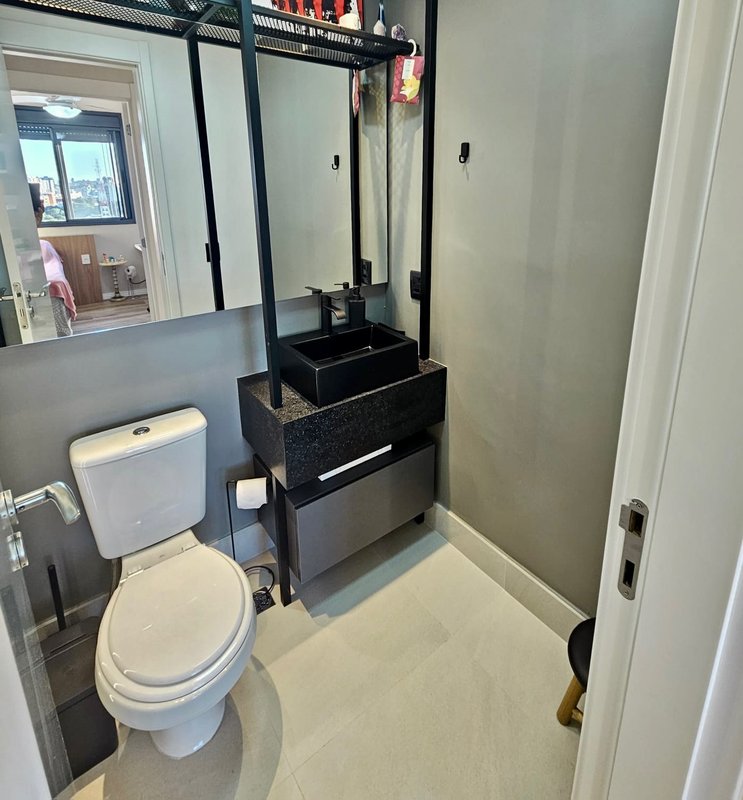 R$ 649.000 - CONDOMÍNIO PRIME - ÓTIMO APARTAMENTO - 57M2 - 2 DORM - SUÍTE - VISTA - 1 VAGA Rua Nunes Machado Porto Alegre - 