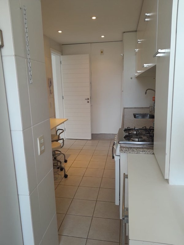 Apartamento à venda no Leblon – 71m² 2 quartos | 2 banheiros | 1 vaga Excelente localizaçã  Rio de Janeiro - 
