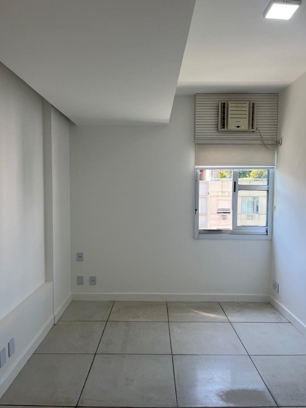 Apartamento à venda no Leblon – 71m² 2 quartos | 2 banheiros | 1 vaga Excelente localizaçã  Rio de Janeiro - 