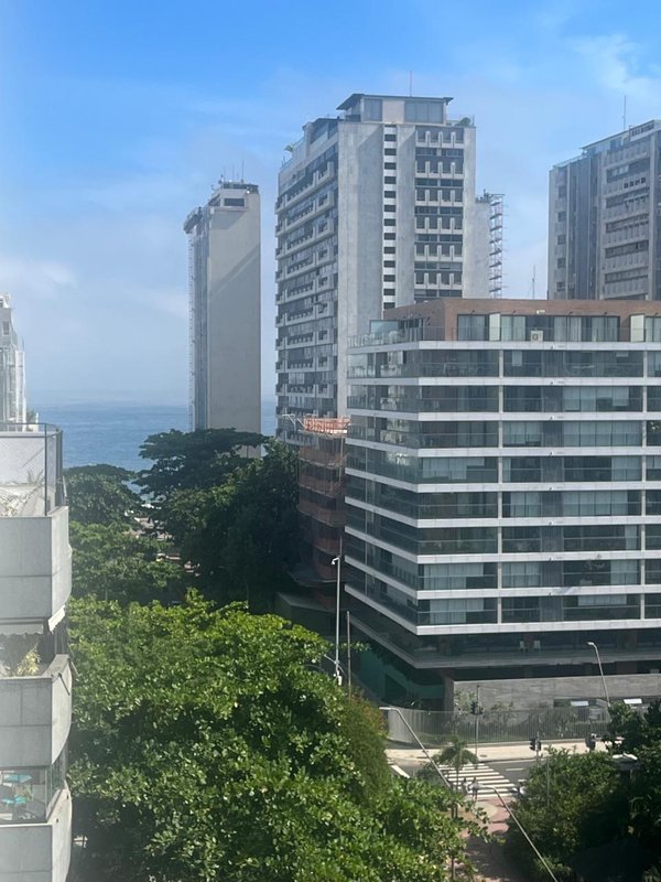 Apartamento à venda no Leblon – 71m² 2 quartos | 2 banheiros | 1 vaga Excelente localizaçã  Rio de Janeiro - 