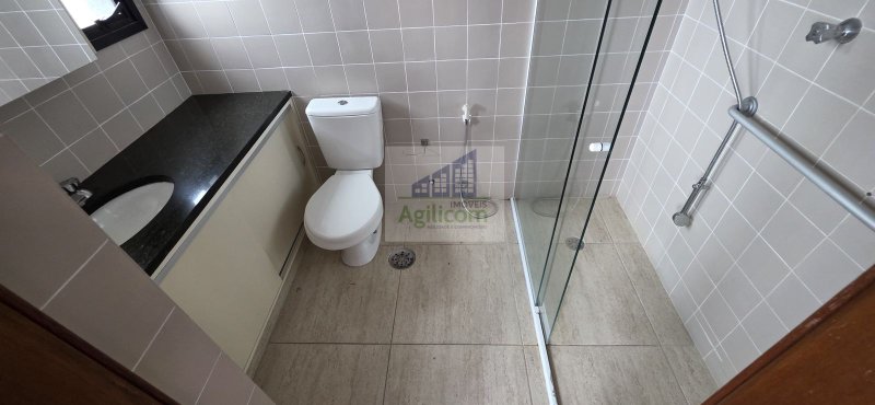 APARTAMENTO À VENDA NO MORUMBI COM 185M², 4 DORMI E 3 VAGAS DE GARAGEM Rua Crítios São Paulo - 