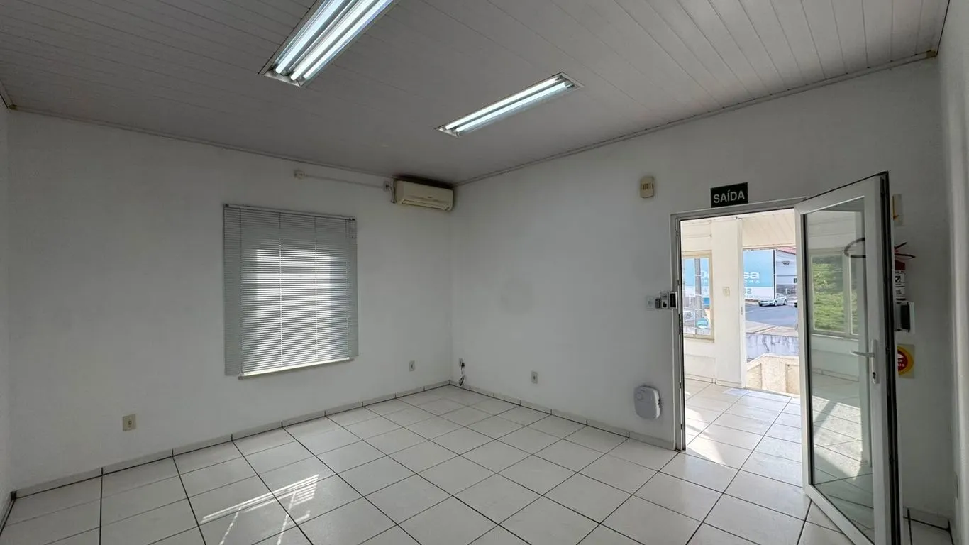 Sala comercial - B. Imigrantes  Timbó - 