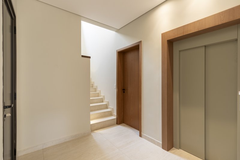 Casa à Venda Reserva Santa Luisa, 451,94m², 4 Suítes, Bonfim Paulista, Ribeirão Preto/SP Rua Antonio Marques Ribeirão Preto - 