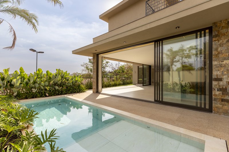 Casa à Venda Reserva Santa Luisa, 451,94m², 4 Suítes, Bonfim Paulista, Ribeirão Preto/SP Rua Antonio Marques Ribeirão Preto - 