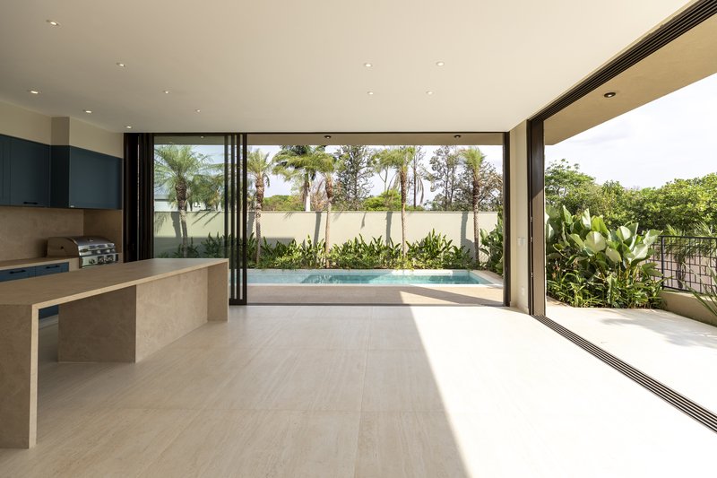 Casa à Venda Reserva Santa Luisa, 451,94m², 4 Suítes, Bonfim Paulista, Ribeirão Preto/SP Rua Antonio Marques Ribeirão Preto - 