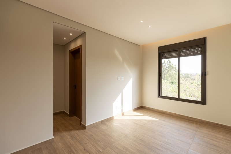 Casa à Venda Reserva Santa Luisa, 451,94m², 4 Suítes, Bonfim Paulista, Ribeirão Preto/SP Rua Antonio Marques Ribeirão Preto - 