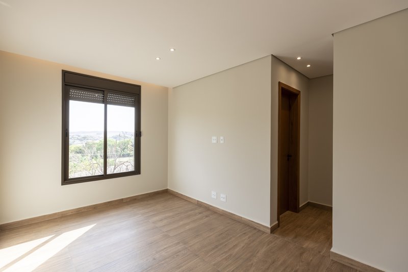 Casa à Venda Reserva Santa Luisa, 451,94m², 4 Suítes, Bonfim Paulista, Ribeirão Preto/SP Rua Antonio Marques Ribeirão Preto - 