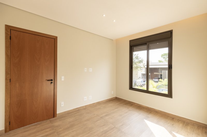 Casa à Venda Reserva Santa Luisa, 451,94m², 4 Suítes, Bonfim Paulista, Ribeirão Preto/SP Rua Antonio Marques Ribeirão Preto - 