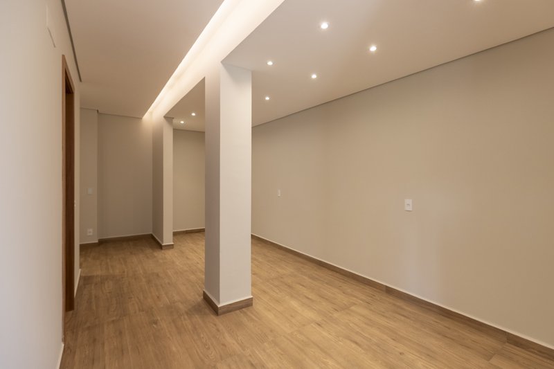 Casa à Venda Reserva Santa Luisa, 451,94m², 4 Suítes, Bonfim Paulista, Ribeirão Preto/SP Rua Antonio Marques Ribeirão Preto - 