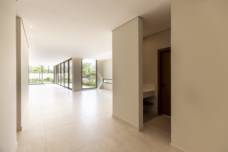 Casa à Venda Reserva Santa Luisa, 451,94m², 4 Suítes, Bonfim Paulista, Ribeirão Preto/SP Rua Antonio Marques Ribeirão Preto - 