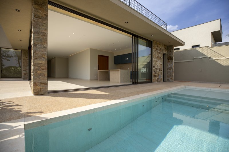 Casa à Venda Reserva Santa Luisa, 451,94m², 4 Suítes, Bonfim Paulista, Ribeirão Preto/SP Rua Antonio Marques Ribeirão Preto - 