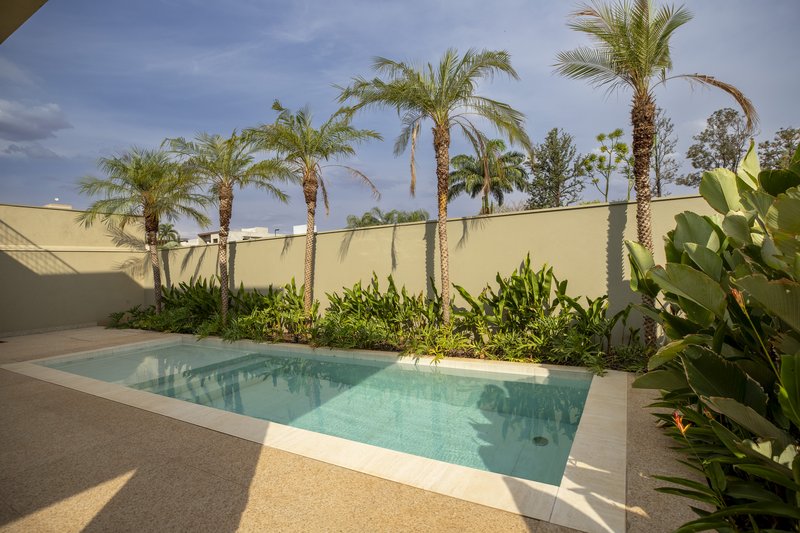 Casa à Venda Reserva Santa Luisa, 451,94m², 4 Suítes, Bonfim Paulista, Ribeirão Preto/SP Rua Antonio Marques Ribeirão Preto - 