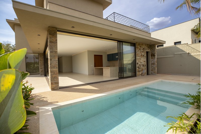Casa à Venda Reserva Santa Luisa, 451,94m², 4 Suítes, Bonfim Paulista, Ribeirão Preto/SP Rua Antonio Marques Ribeirão Preto - 