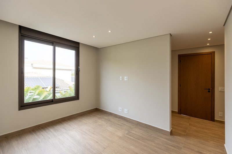 Casa à Venda Condominio Reserva Santa Luísa, 428m², Ribeirão Preto/SP Rua João Turcato Ribeirão Preto - 