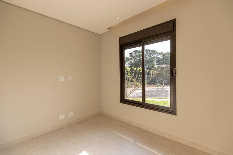Casa à Venda Condominio Reserva Santa Luísa, 428m², Ribeirão Preto/SP Rua João Turcato Ribeirão Preto - 