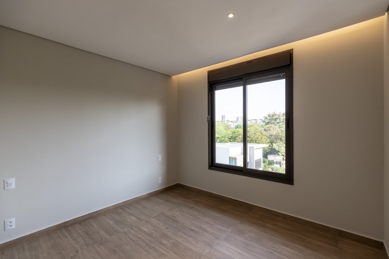 Casa à Venda Condominio Reserva Santa Luísa, 428m², Ribeirão Preto/SP Rua João Turcato Ribeirão Preto - 