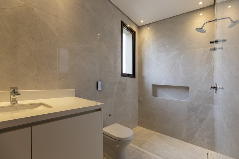 Casa à Venda Condominio Reserva Santa Luísa, 428m², Ribeirão Preto/SP Rua João Turcato Ribeirão Preto - 