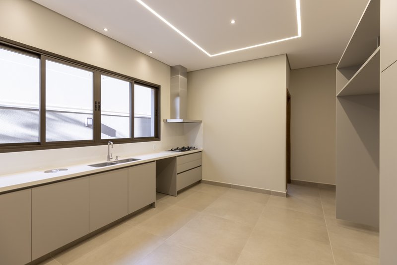 Casa à Venda Condominio Reserva Santa Luísa, 428m², Ribeirão Preto/SP Rua João Turcato Ribeirão Preto - 