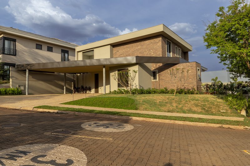 Casa à Venda Condominio Reserva Santa Luísa, 428m², Ribeirão Preto/SP Rua João Turcato Ribeirão Preto - 