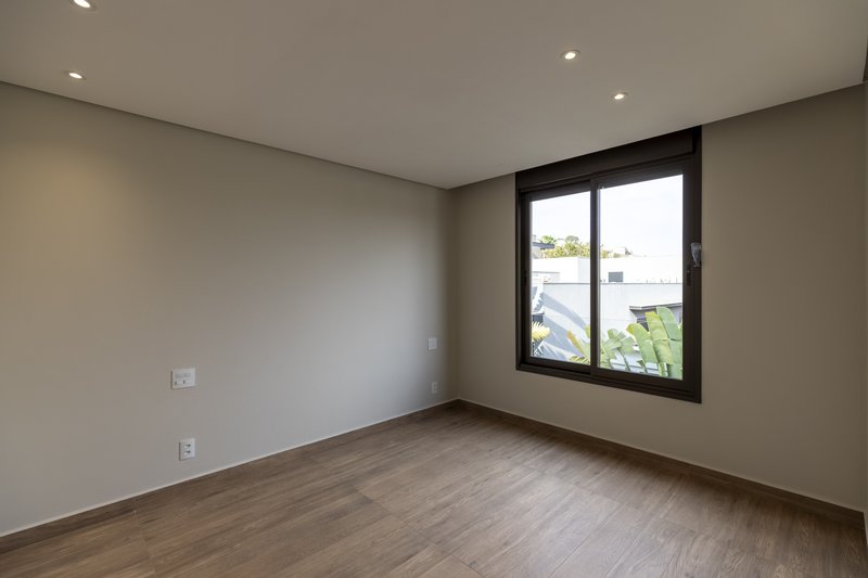Casa à Venda Condominio Reserva Santa Luísa, 428m², Ribeirão Preto/SP Rua João Turcato Ribeirão Preto - 