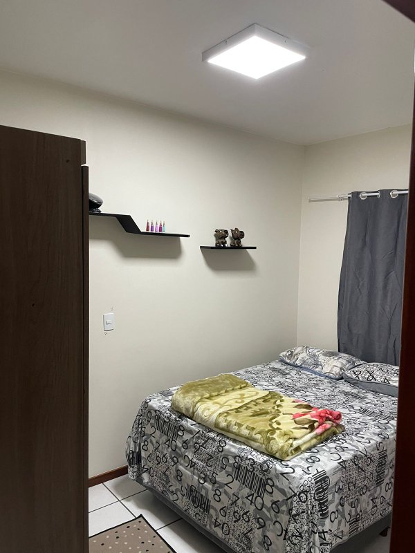 Quadra Mar em Meia Praia: Apartamento Mobiliado no Residencial Osvaldo Campos Rua 265 Itapema - 