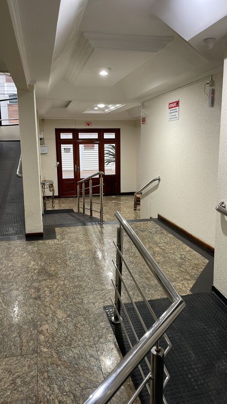 Quadra Mar em Meia Praia: Apartamento Mobiliado no Residencial Osvaldo Campos Rua 265 Itapema - 