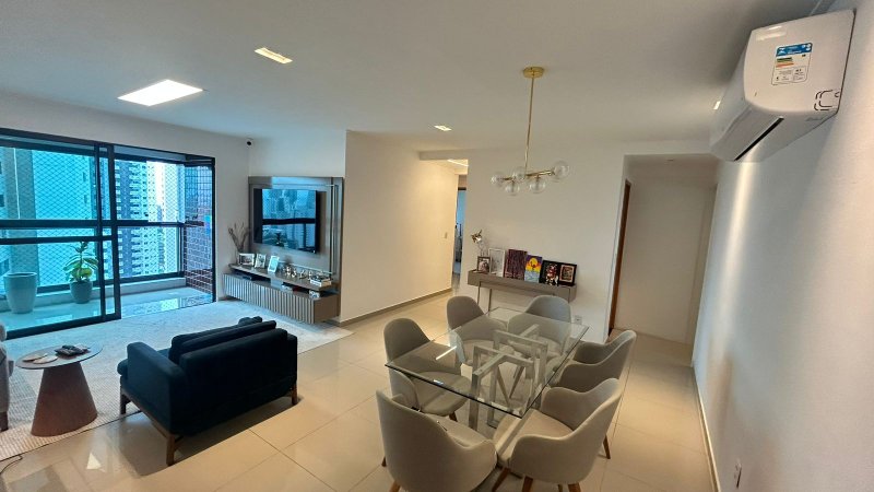 4 quartos (2 suítes). 136m². Nascente. Andar alto. Varanda gourmet. 2 vagas de garagem Rua Luiz de Faria Barbosa Recife - 