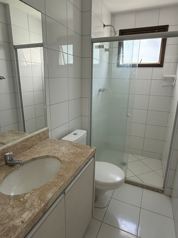 4 suítes. 170m². Nascente. 3 vagas de garagem. Mobiliado Rua Le Parc Recife - 
