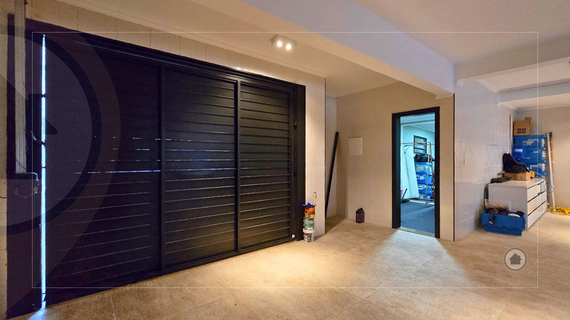 SOBRADO À VENDA COM 420 M² | 3 SUÍTES | 6 VAGAS | JARDIM MAIA/GUARULHOS-SP! Rua Soldado Deniz Pinto de Matos Guarulhos - 