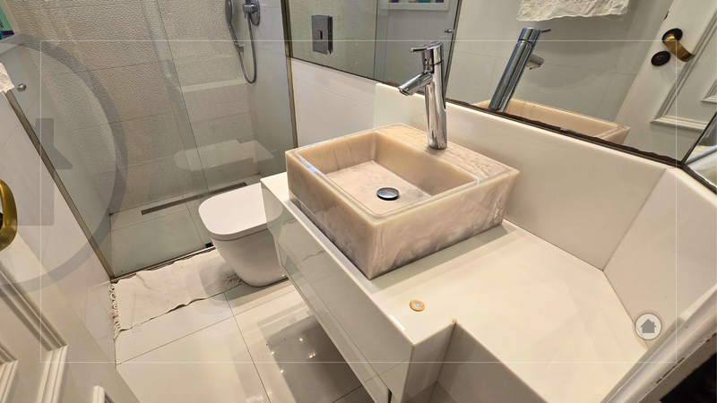 SOBRADO À VENDA COM 420 M² | 3 SUÍTES | 6 VAGAS | JARDIM MAIA/GUARULHOS-SP! Rua Soldado Deniz Pinto de Matos Guarulhos - 