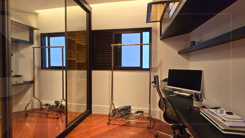 SOBRADO À VENDA COM 420 M² | 3 SUÍTES | 6 VAGAS | JARDIM MAIA/GUARULHOS-SP! Rua Soldado Deniz Pinto de Matos Guarulhos - 