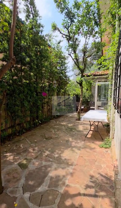 CASA PARA LOCAÇÃO EM CAMPO BELO COM 4 DORMITÓRIOS Rua José dos Santos Júnior São Paulo - 