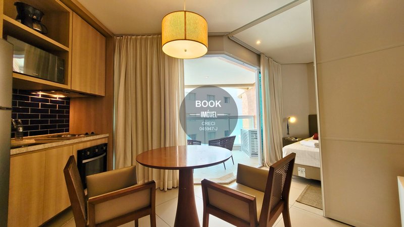 Apartamento mobiliado com vista mar lateral no Estanconfor   Av. Mal. Floriano Peixoto Santos - 