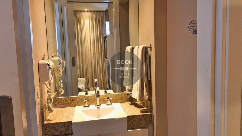 Apartamento mobiliado com vista mar lateral no Estanconfor   Av. Mal. Floriano Peixoto Santos - 