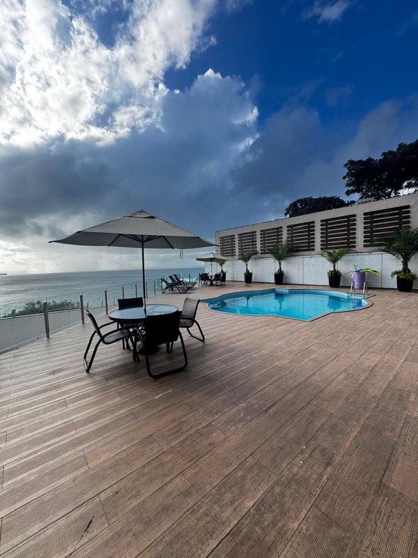 APARTAMENTO 4 QUARTOS  3 SUÍTES  VARANDA 3 GARAGENS PISCINA ACADEMIA À VENDA NA VITÓRIA! Avenida Sete de Setembro Salvador - 