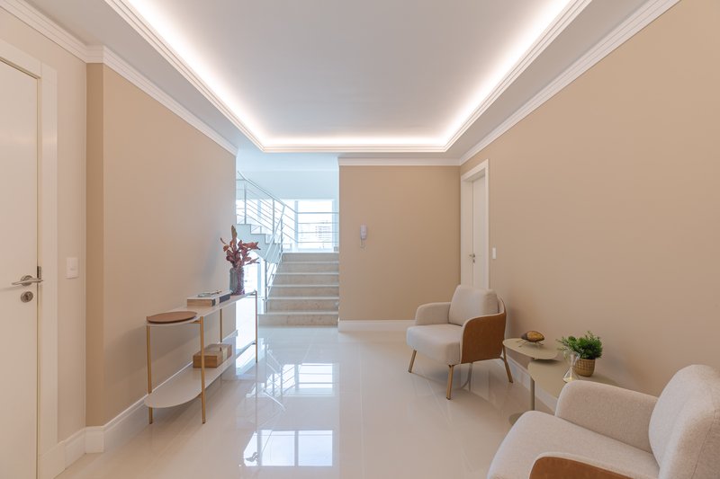 Apartamento completo com lazer, conforto e segurança em empreendimento de alto padrão Rua 294 Itapema - 