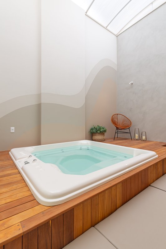 Apartamento completo com lazer, conforto e segurança em empreendimento de alto padrão Rua 294 Itapema - 