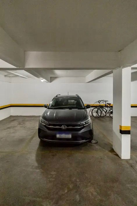 R$ 590.000 - CHARMOSO APARTAMENTO - 52M2 - 1 DORM - SACADA - 1 VAGA Rua Carlos Trein Filho Porto Alegre - 