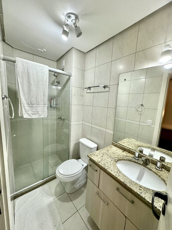 R$ 590.000 - CHARMOSO APARTAMENTO - 52M2 - 1 DORM - SACADA - 1 VAGA Rua Carlos Trein Filho Porto Alegre - 